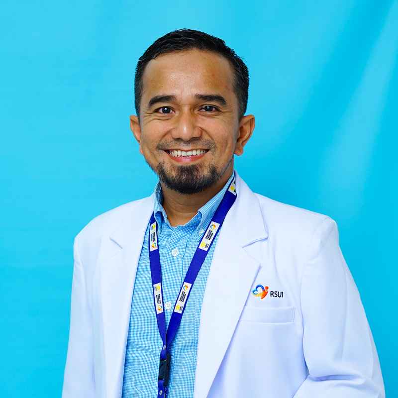 dr. Rino Iswandi