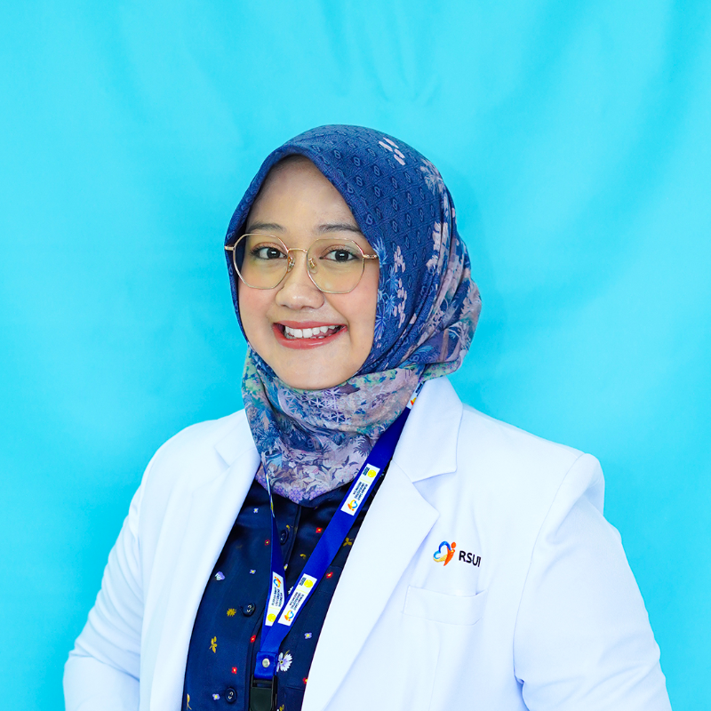 drg. Ayu Dewi Komala Indriastuti, M.A.R.S.